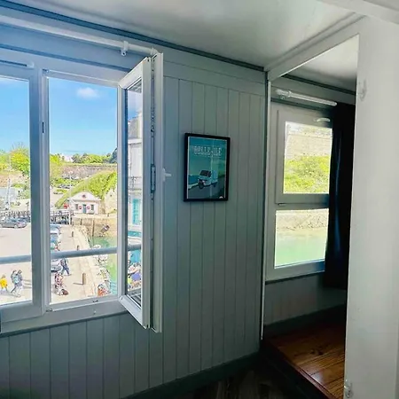Triplex Au Coeur De Avec Wifi, Pres De La - Fr-1-418-261 Apartment